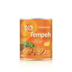 Fatias De Tempeh Em Água Com Sal
